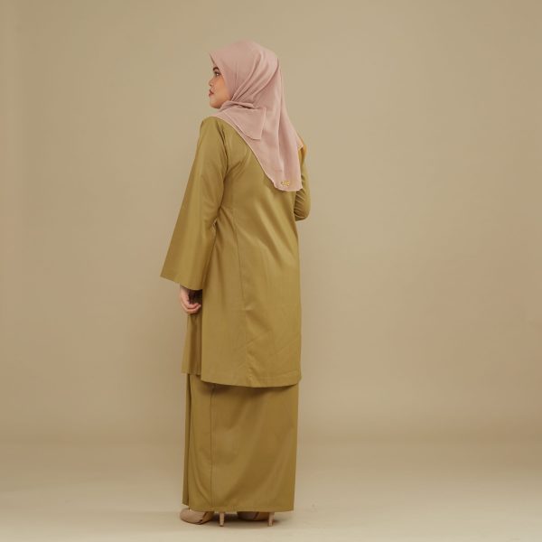 KEMBOJA KURUNG PAHANG - DUSTY GOLD - Image 3