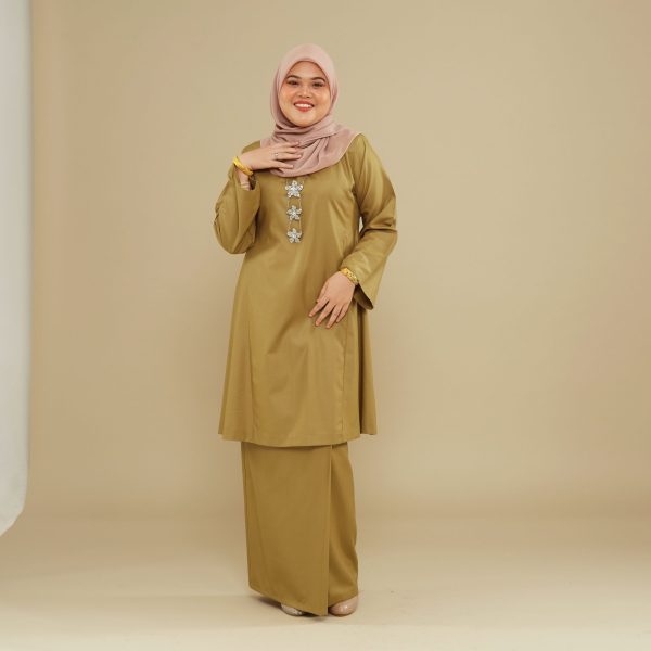 KEMBOJA KURUNG PAHANG - DUSTY GOLD