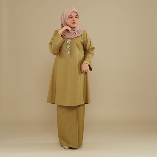 KEMBOJA KURUNG PAHANG - DUSTY GOLD - Image 2