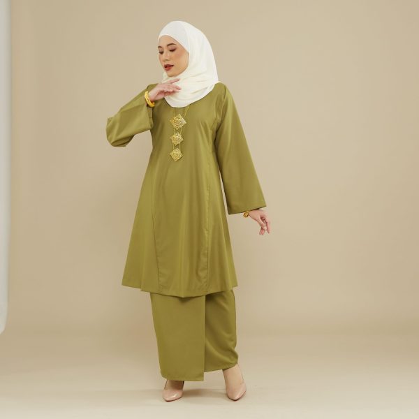 KEMBOJA KURUNG PAHANG - OLIVE - Image 2