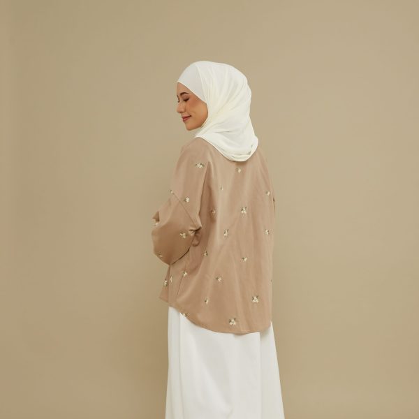 Nafeesa Embroidery Blouse - Nude - Image 3