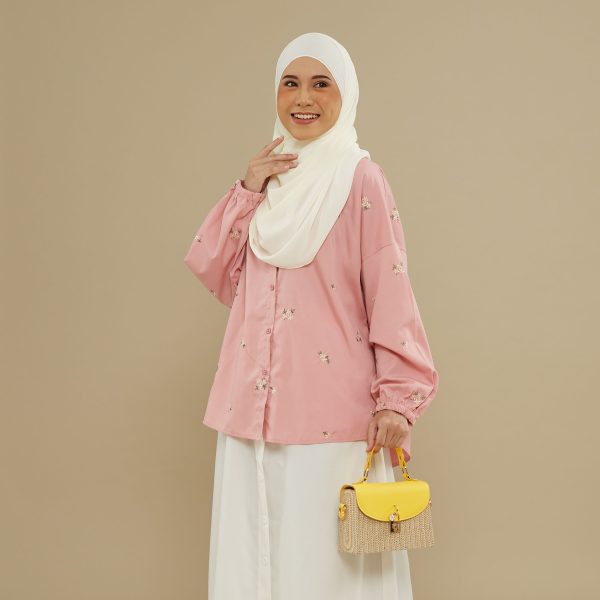 Nafeesa Embroidery Blouse - Soft Pink - Image 2