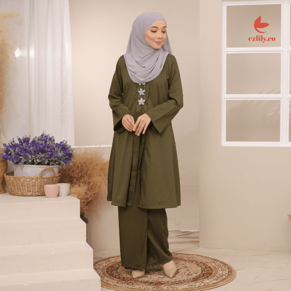 CEMPAKA KEBAYA - DARK OLIVE - Image 3