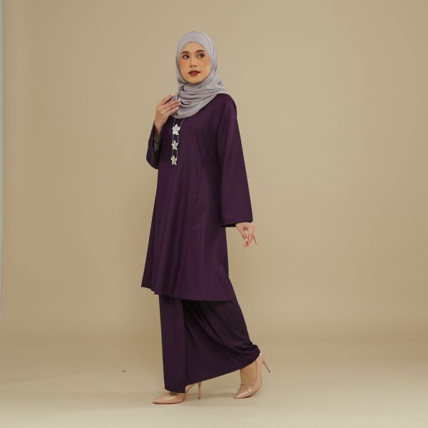 KEMBOJA KURUNG PAHANG - DARK PURPLE