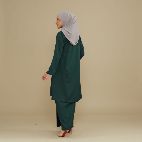 KEMBOJA KURUNG PAHANG - EMERALD - Image 3