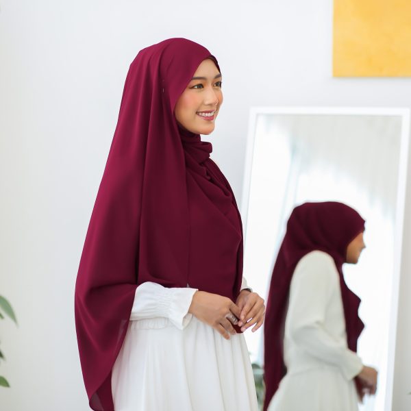 Leeya in Wine